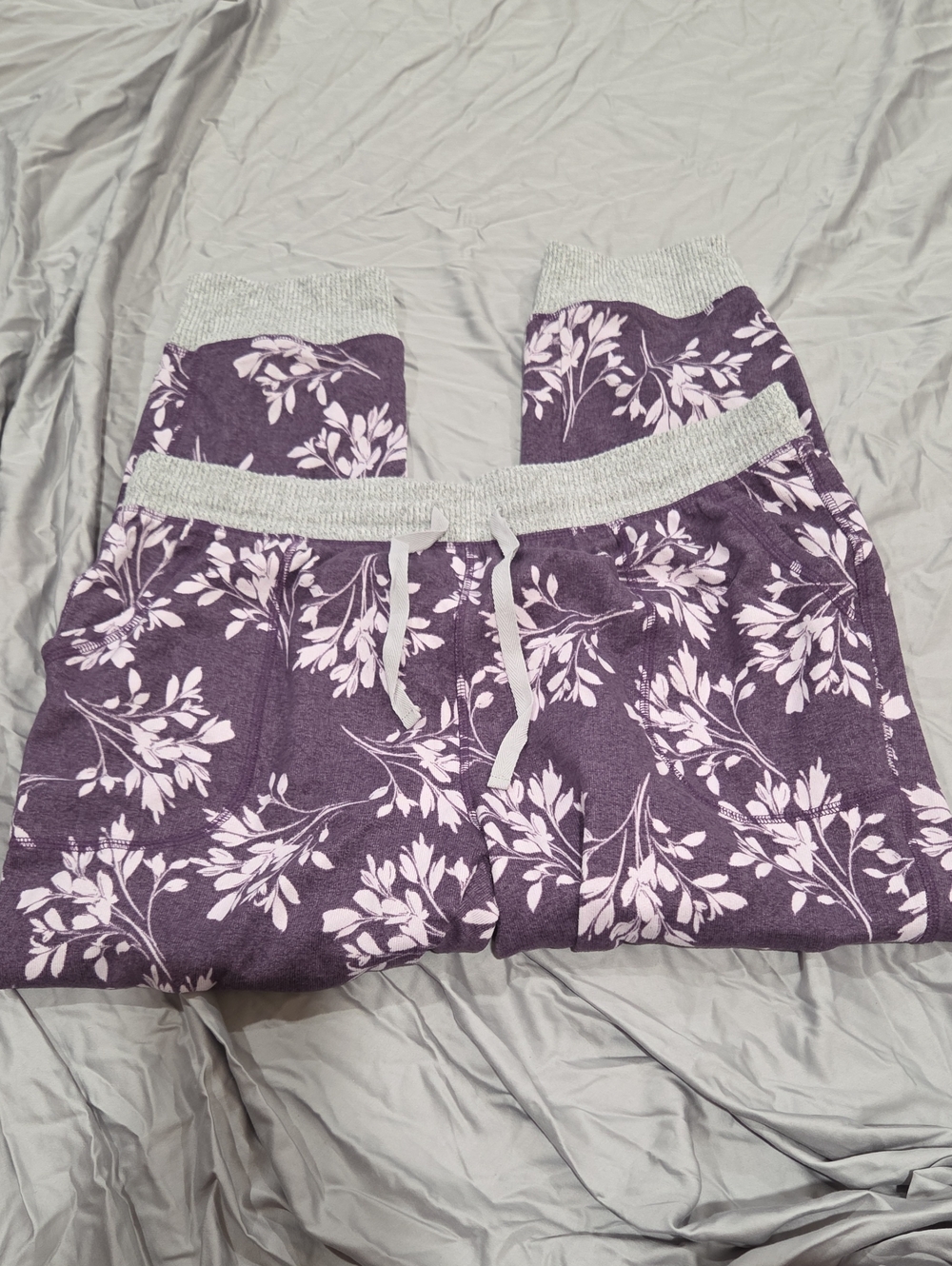 Karen Neuburger Purple Floral Lounge Pants And Top with Light Pink Print